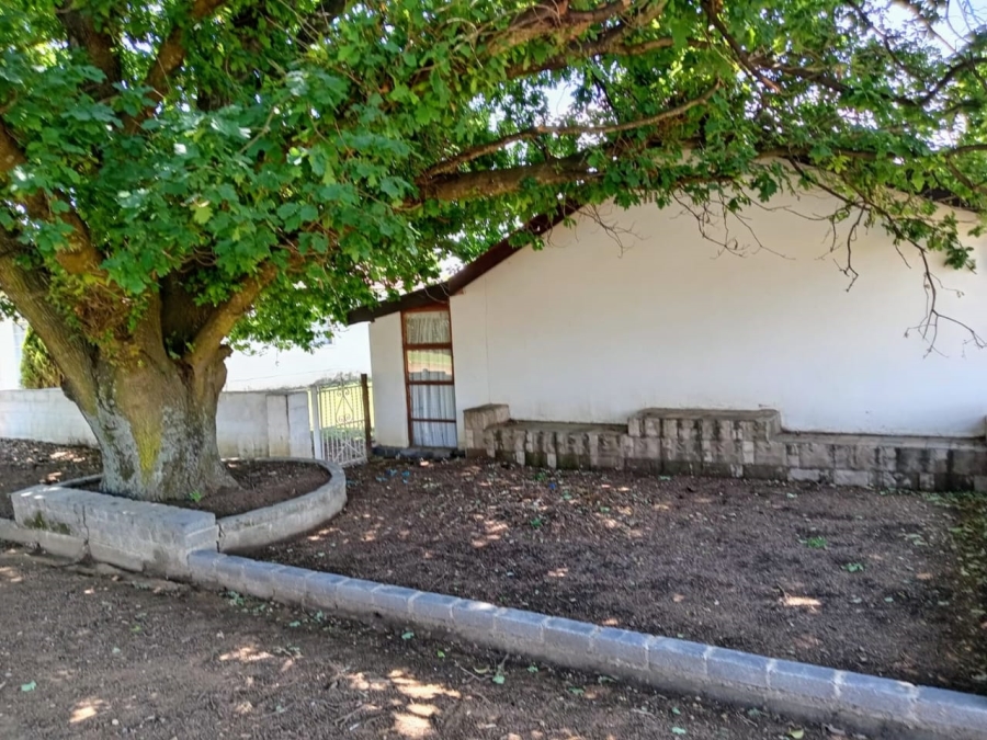 7 Bedroom Property for Sale in Memel Free State